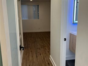 4835 E Anaheim 101, Long Beach CA 90804