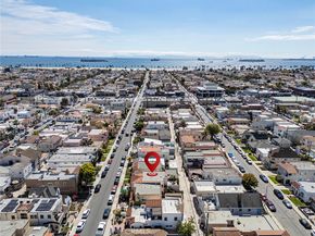 237 Covina, Long Beach CA 90803