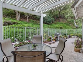 847 S Amber Lane, Anaheim Hills CA 92807