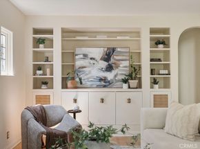 4070 Garden Avenue, Los Angeles CA 90039