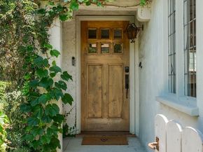 4070 Garden Avenue, Los Angeles CA 90039