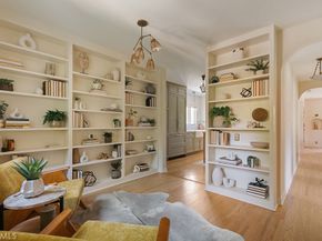 4070 Garden Avenue, Los Angeles CA 90039
