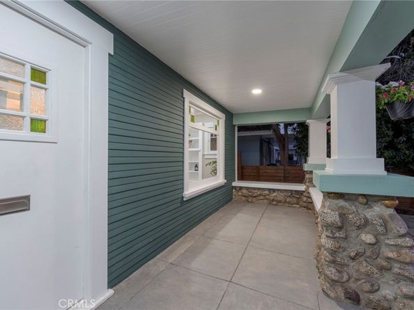 1322 N June Street, Los Angeles CA 90028