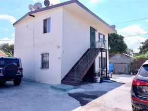 640 E 49th Street, Los Angeles CA 90011