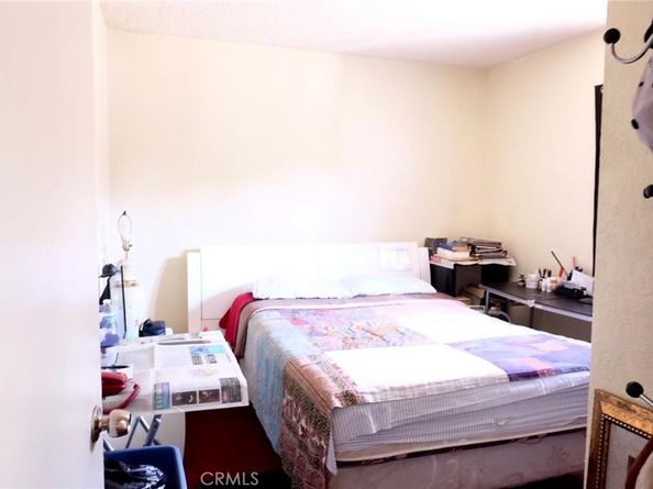 640 E 49th Street, Los Angeles CA 90011