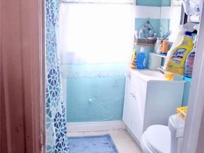 640 E 49th Street, Los Angeles CA 90011