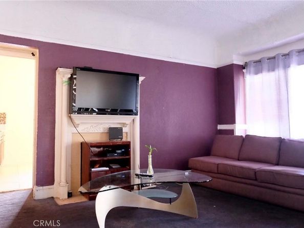 640 E 49th Street, Los Angeles CA 90011
