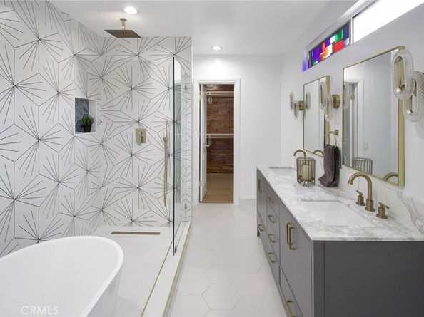 3605 Lomina Avenue, Long Beach CA 90808