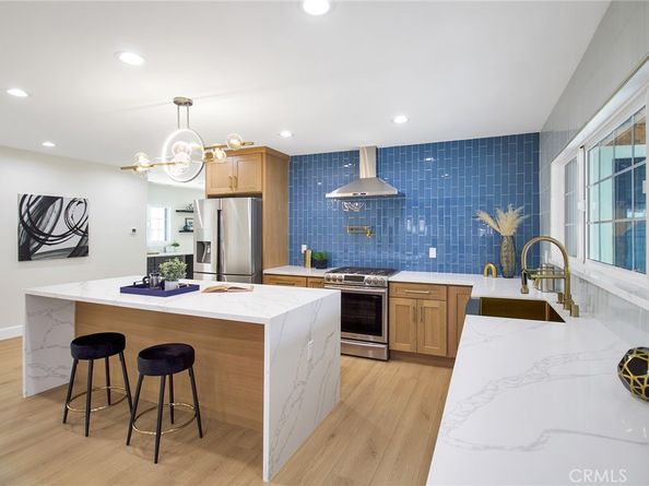 3605 Lomina Avenue, Long Beach CA 90808