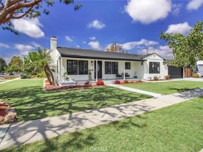 3605 Lomina Avenue, Long Beach CA 90808