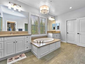 57 Statuary, Irvine CA 92620
