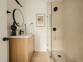 3950 Franklin Avenue, Los Angeles CA 90027