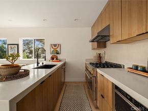 3950 Franklin Avenue, Los Angeles CA 90027