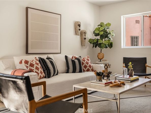 3950 Franklin Avenue, Los Angeles CA 90027