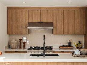 3950 Franklin Avenue, Los Angeles CA 90027