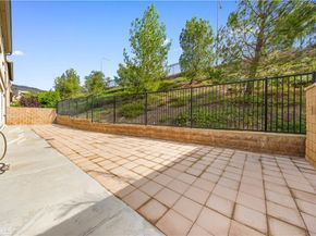 20611 W Chestnut Circle, Porter Ranch CA 91326