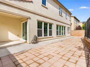 20611 W Chestnut Circle, Porter Ranch CA 91326