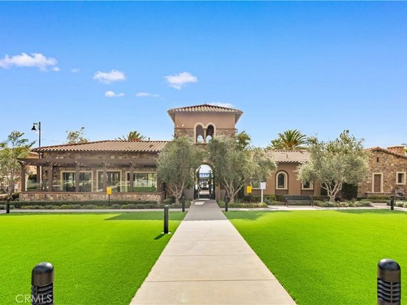 20611 W Chestnut Circle, Porter Ranch CA 91326