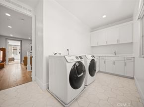 90 Rockinghorse, Irvine CA 92602