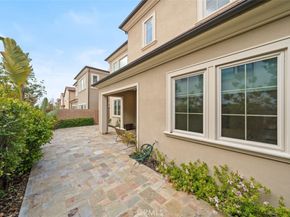90 Rockinghorse, Irvine CA 92602