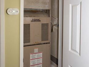 4627 W 166th, Lawndale CA 90260