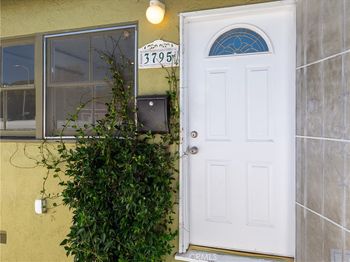 13103 Venice Blvd