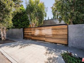 3601 Wade Street, Los Angeles CA 90066