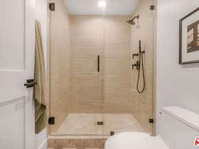 2179 Linda Flora Drive, Los Angeles CA 90077