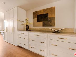 2179 Linda Flora Drive, Los Angeles CA 90077