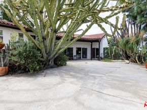 1458 Sutherland Street, Los Angeles CA 90026
