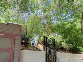 1458 Sutherland Street, Los Angeles CA 90026