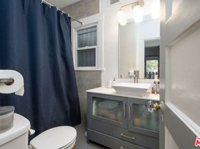 1458 Sutherland Street, Los Angeles CA 90026