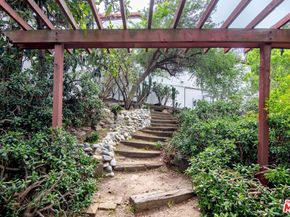 1458 Sutherland Street, Los Angeles CA 90026