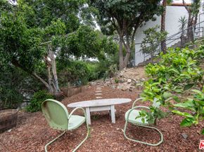 1458 Sutherland Street, Los Angeles CA 90026