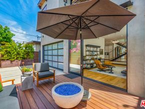 2325 Cloy Avenue, Venice CA 90291