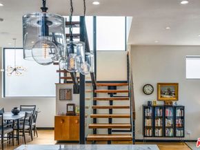 2325 Cloy Avenue, Venice CA 90291
