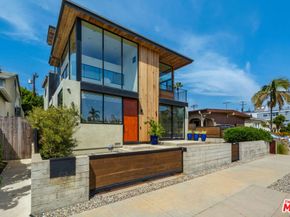 2325 Cloy Avenue, Venice CA 90291