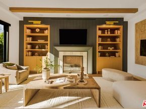 4261 Denny Avenue, Toluca Lake CA 91602