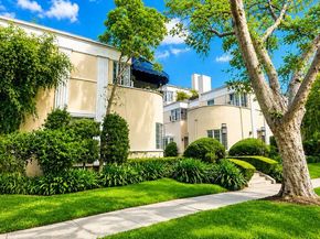 332 N Sycamore Avenue, Los Angeles CA 90036