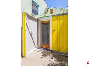 2008 Preston Avenue, Los Angeles CA 90026