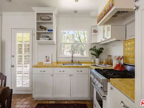2008 Preston Avenue, Los Angeles CA 90026