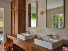 3432 Fay Avenue, Culver City CA 90232