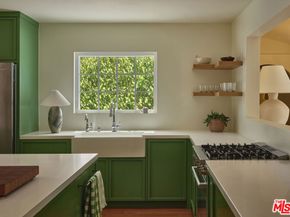 3432 Fay Avenue, Culver City CA 90232