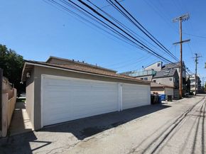 2620 S Barrington Avenue, Los Angeles CA 90064