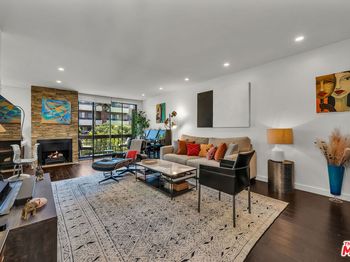 7300 Franklin Avenue