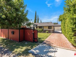 12041 Hartsook Street, Valley Village CA 91607