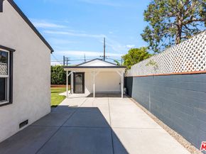 12041 Hartsook Street, Valley Village CA 91607