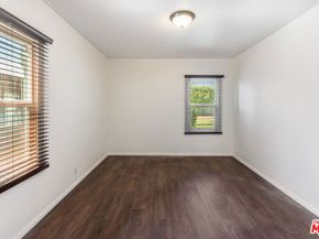 12041 Hartsook Street, Valley Village CA 91607