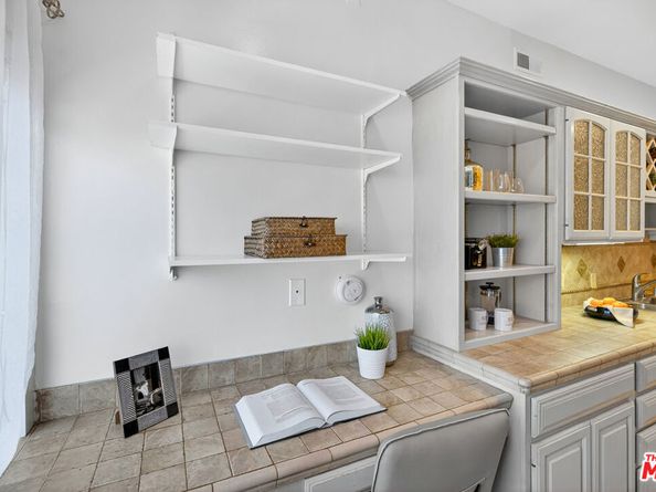 1920 Pandora Avenue 3, Los Angeles CA 90025