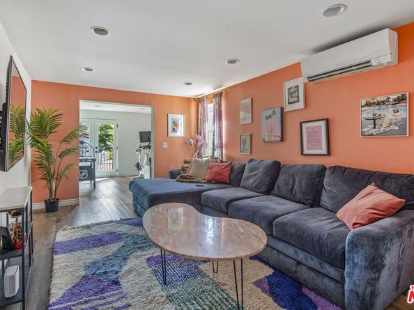1200 Saginaw Street, Los Angeles CA 90041